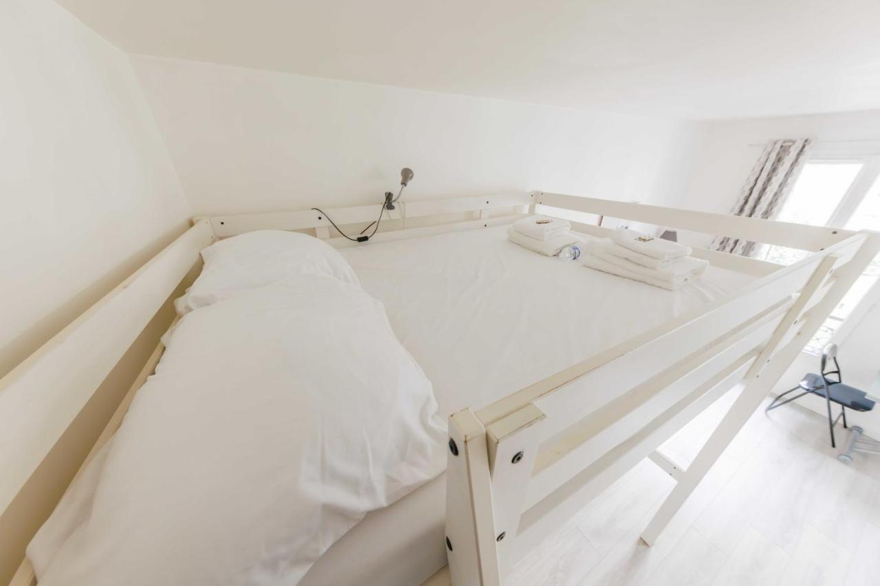 Апартаменты Cozy Studio In The Heart Of Montmartre - Blanches 2 Париж Экстерьер фото